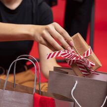 Promotional client gifts & branded gifts